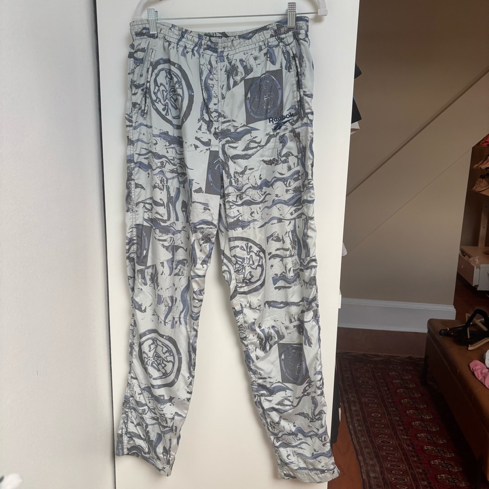 Vintage Reebok Gray Patterned Pants